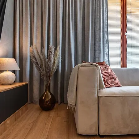 Apartament Na Grabiszynskiej Daire *